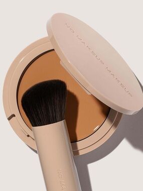 No Makeup Makeup Foundation + Brush Duo